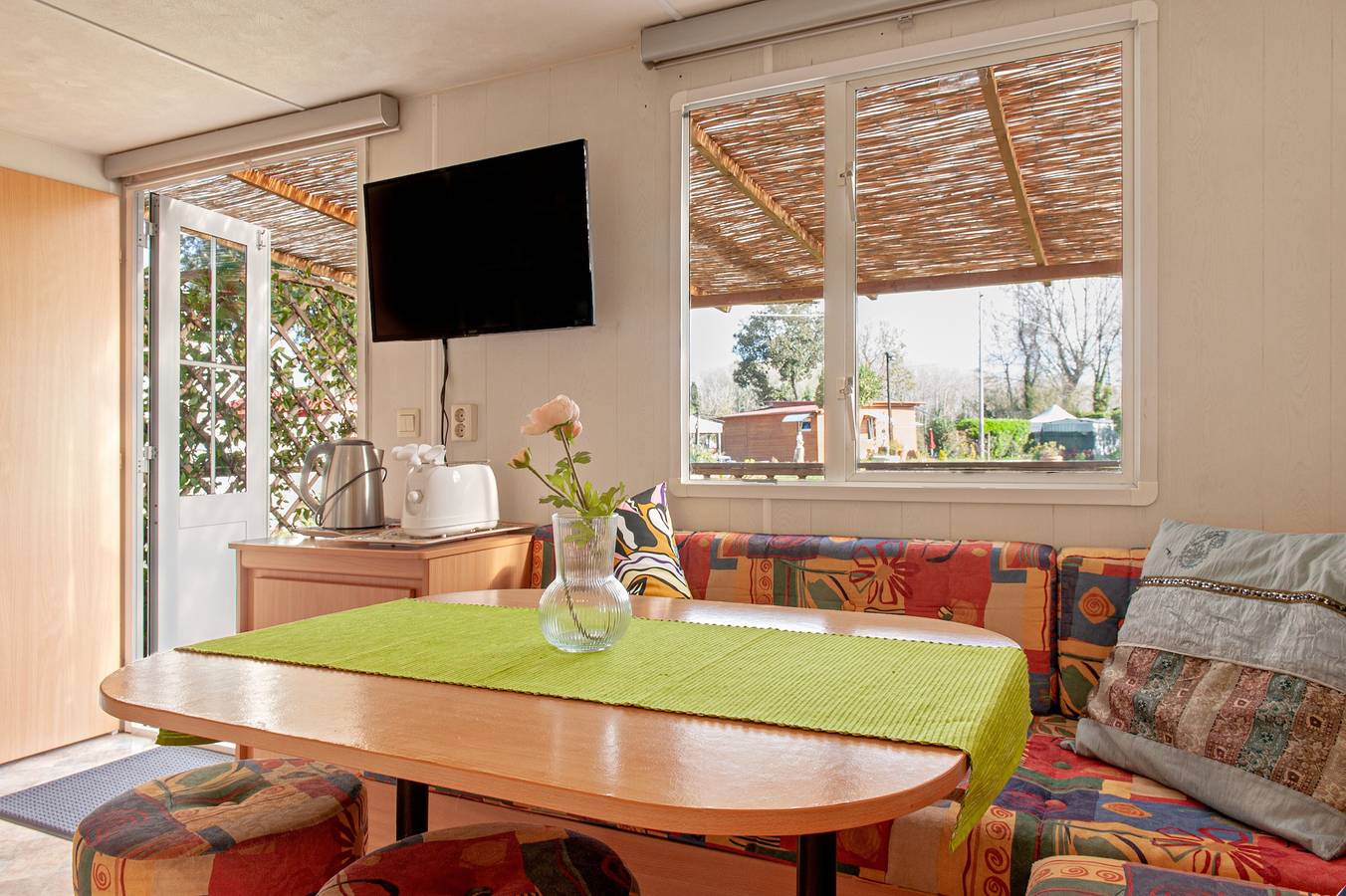 Ferienhaus 'Oase am Fluss' mit Garten, privater Terrasse und Wlan in Pisa, Italienische Riviera