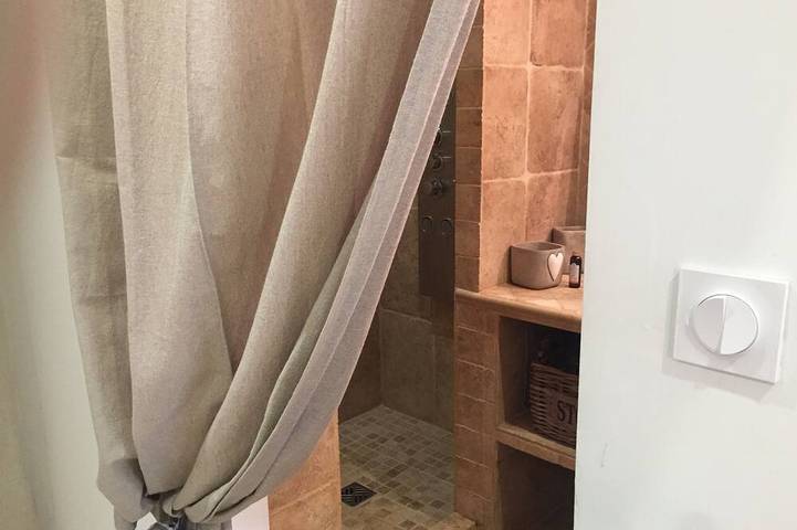 Apartamento entero, Planta Baja Villa Cervione in Cervione, Región de Corte