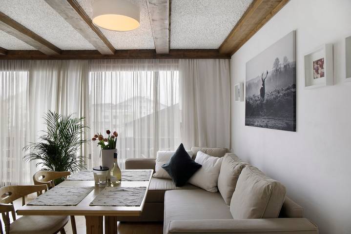 Entire studio, Studio 'Suite Home Seefeld' with Mountain View, Balcony and Wi-Fi in Seefeld in Tirol, Innsbruck Land