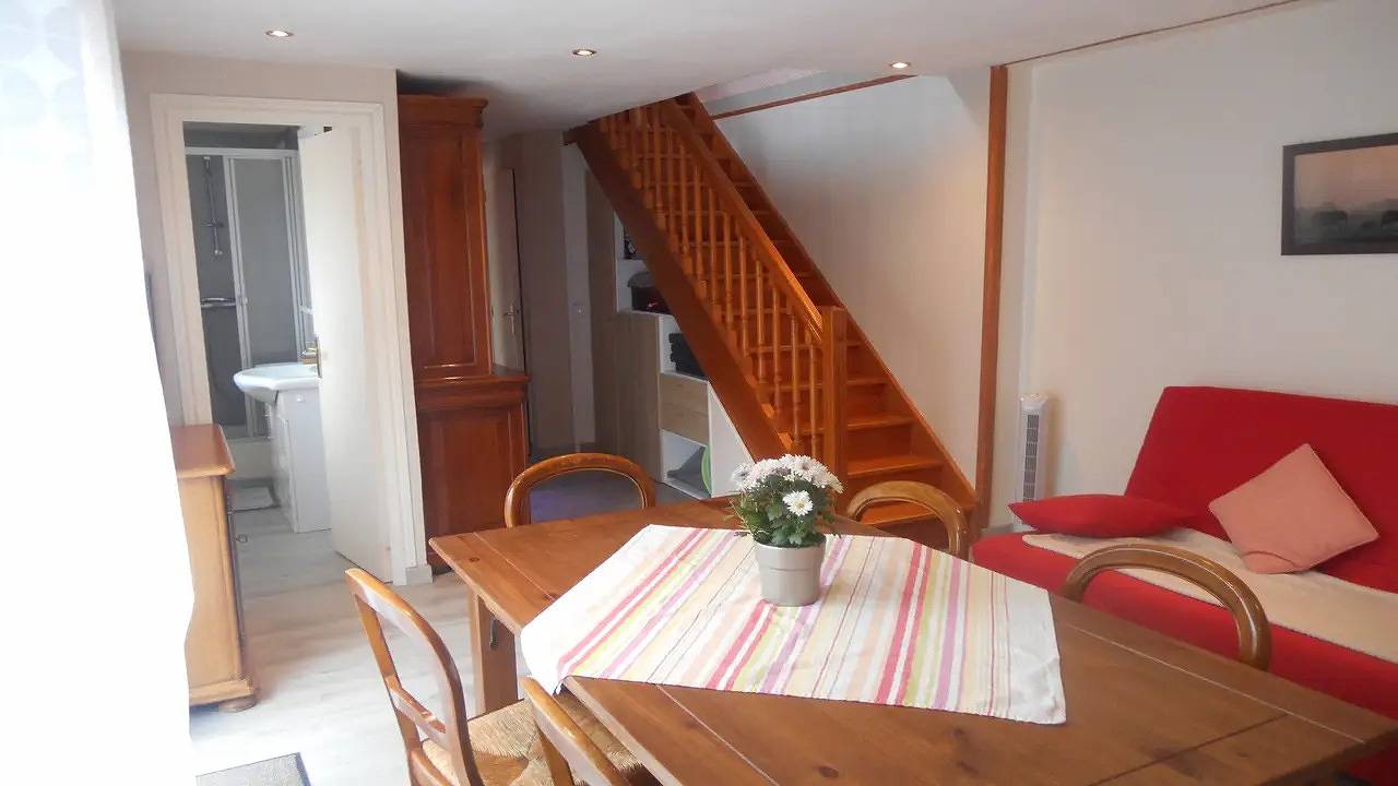 Maison de vacances pour 6 personnes avec terrasse in Laversines, Oise