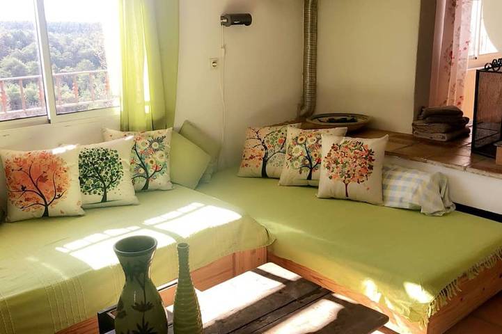 Location de vacances pour 16 personnes, avec terrasse et jardin à Saint-Jurs - 4