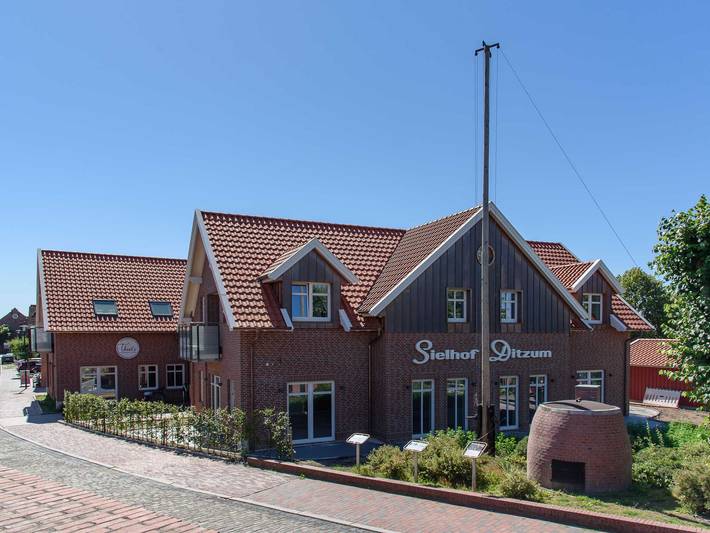 Ferienwohnung für 2 Personen, mit Balkon, kinderfreundlich in Ditzum - 2