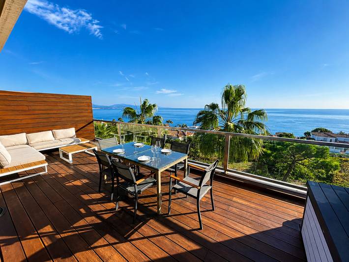 Ferienwohnung für 6 Personen, mit Terrasse und Pool in Manilva