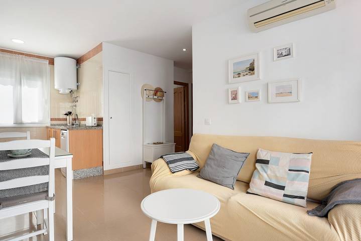Ganze Wohnung, Ferienwohnung "Manuela" mit Meerblick, gemeinsamer Terrasse nur für Familien in Playa de los Bateles (Conil de la Frontera), Conil de la Frontera