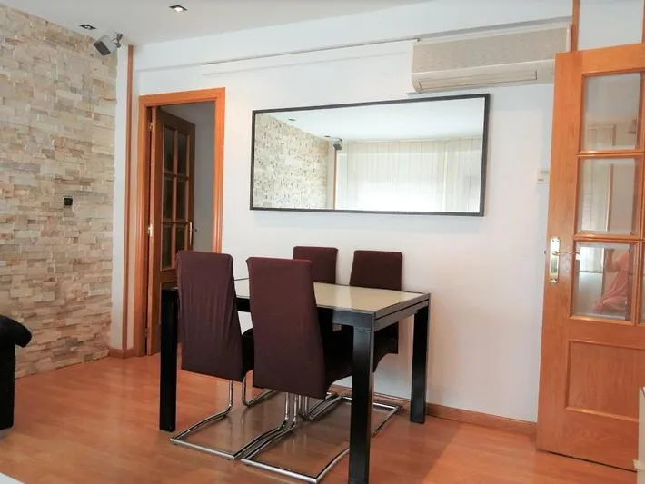 Apartamento de vacaciones para 4 personas, con balcón - 1