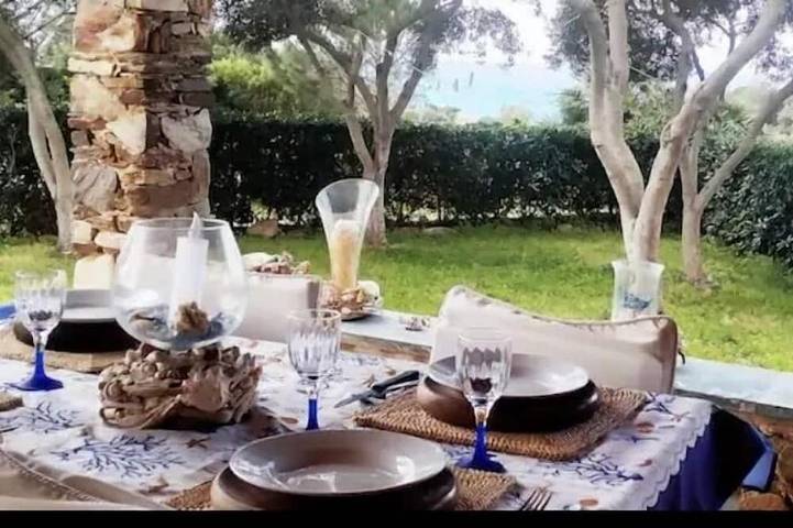Casa vacanza per 6 persone, con terrazza e giardino nonché idromassaggio in Medio Campidano