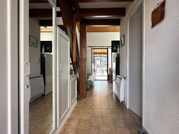 Location de vacances pour 5 personnes, avec terrasse dans Office De Tourisme Des Mathes La Palmyre - 4