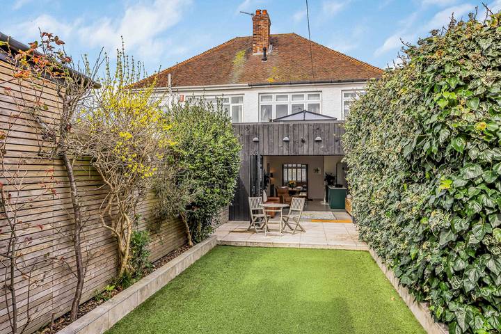 Location de vacances pour 4 personnes, avec terrasse et jardin, animaux acceptés à Portsmouth - 3