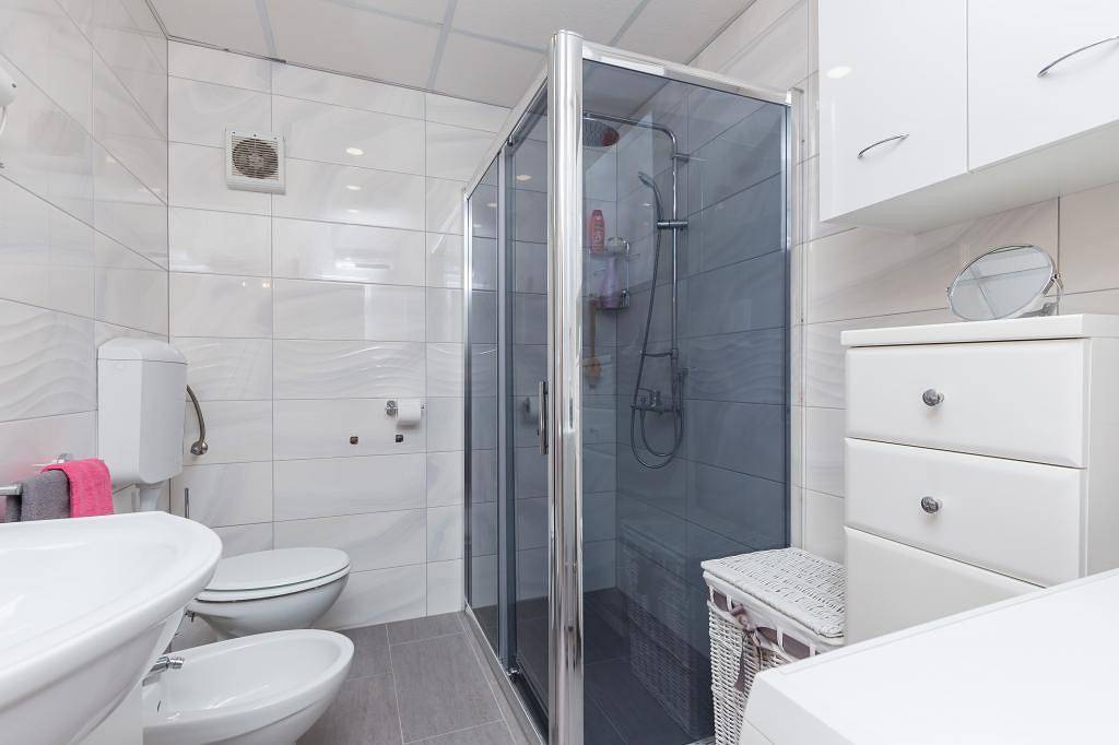 Rooms Ivo - Twin Room with Shared Bathroom in Dubrovnik, Grad Dubrovnik