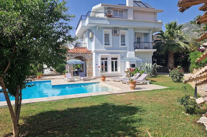 Villa mit pool für 5 Personen, mit Balkon und Garten in Fethiye