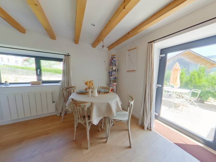 Ganze Wohnung, Gemütliche T2-Wohnung mit Terrasse - 2 Pers. in Bois-d'Amont, Regionaler Naturpark Hochjura