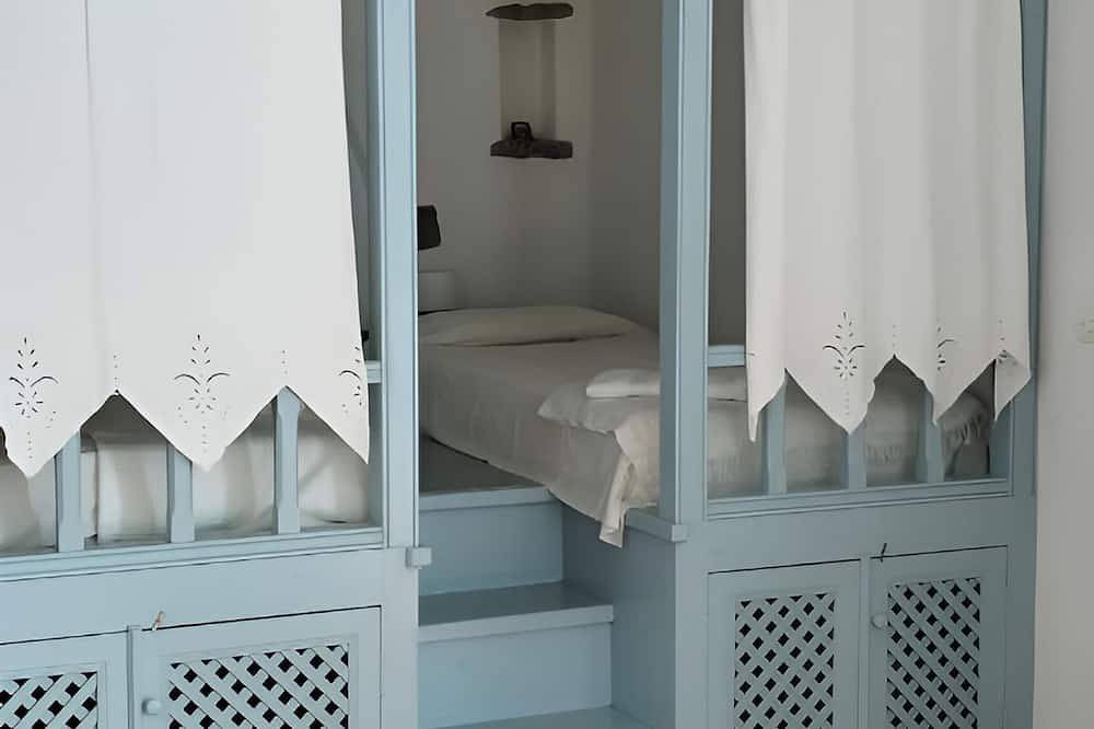 Property with 2 charming Patmos style family homes in Skala (Patmos), Dodecanese