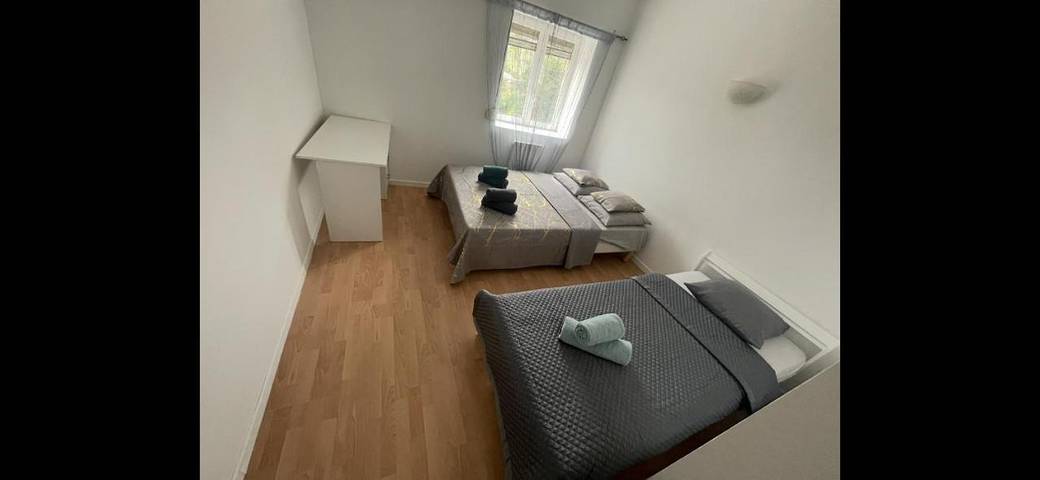 Gîte pour 5 personnes, avec vue sur le lac et jardin à Vaugneray - 3