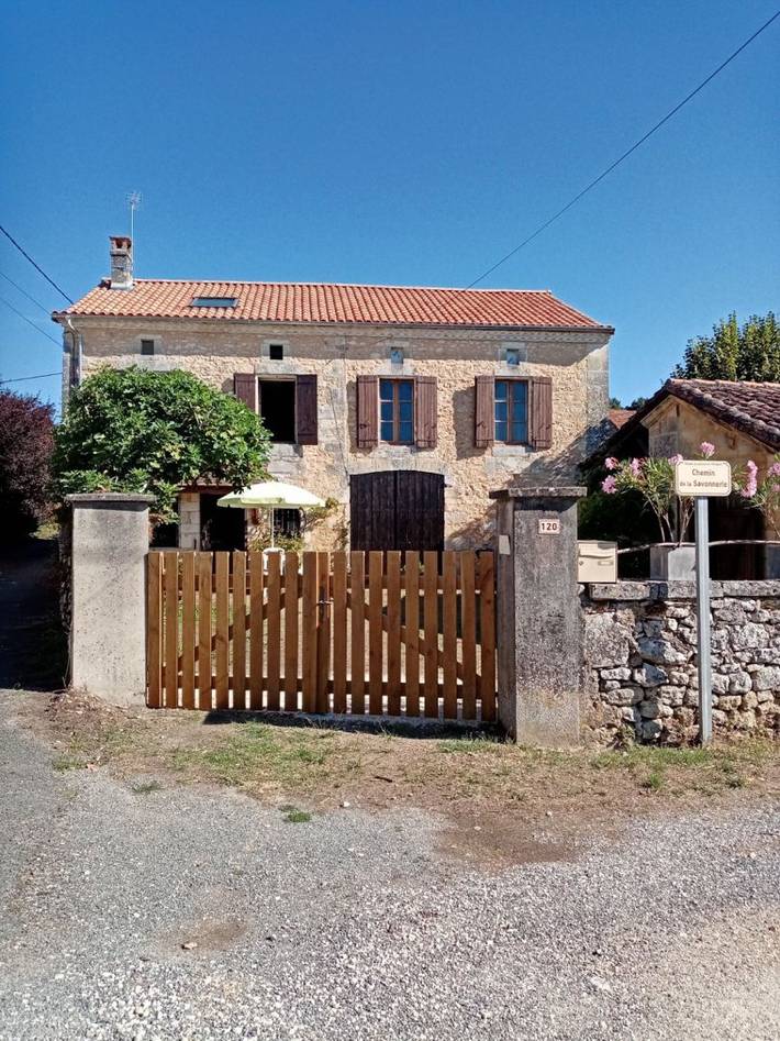 Gîte pour 4 personnes, avec jardin