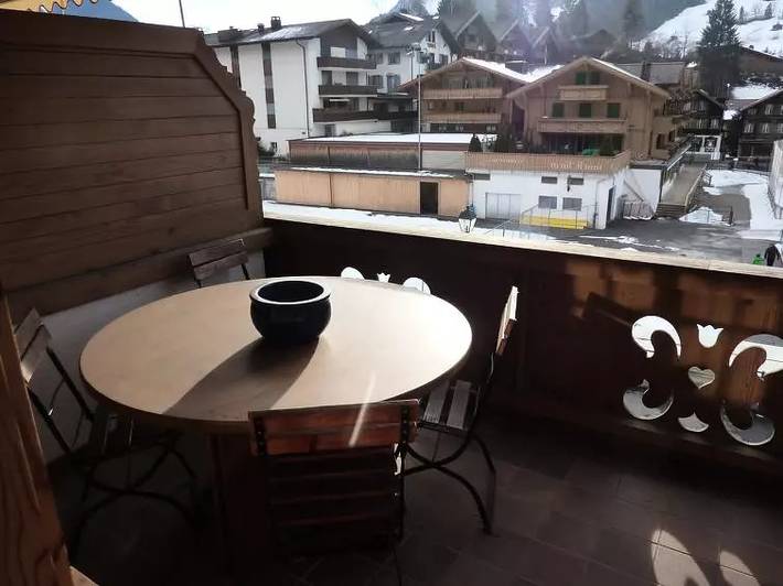 Chalet pour 6 personnes, avec balcon dans Gstaad - 4