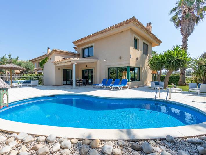 Ferienhaus für 8 Personen, mit Terrasse und Garten sowie Pool in Sant Pere Pescador - 2