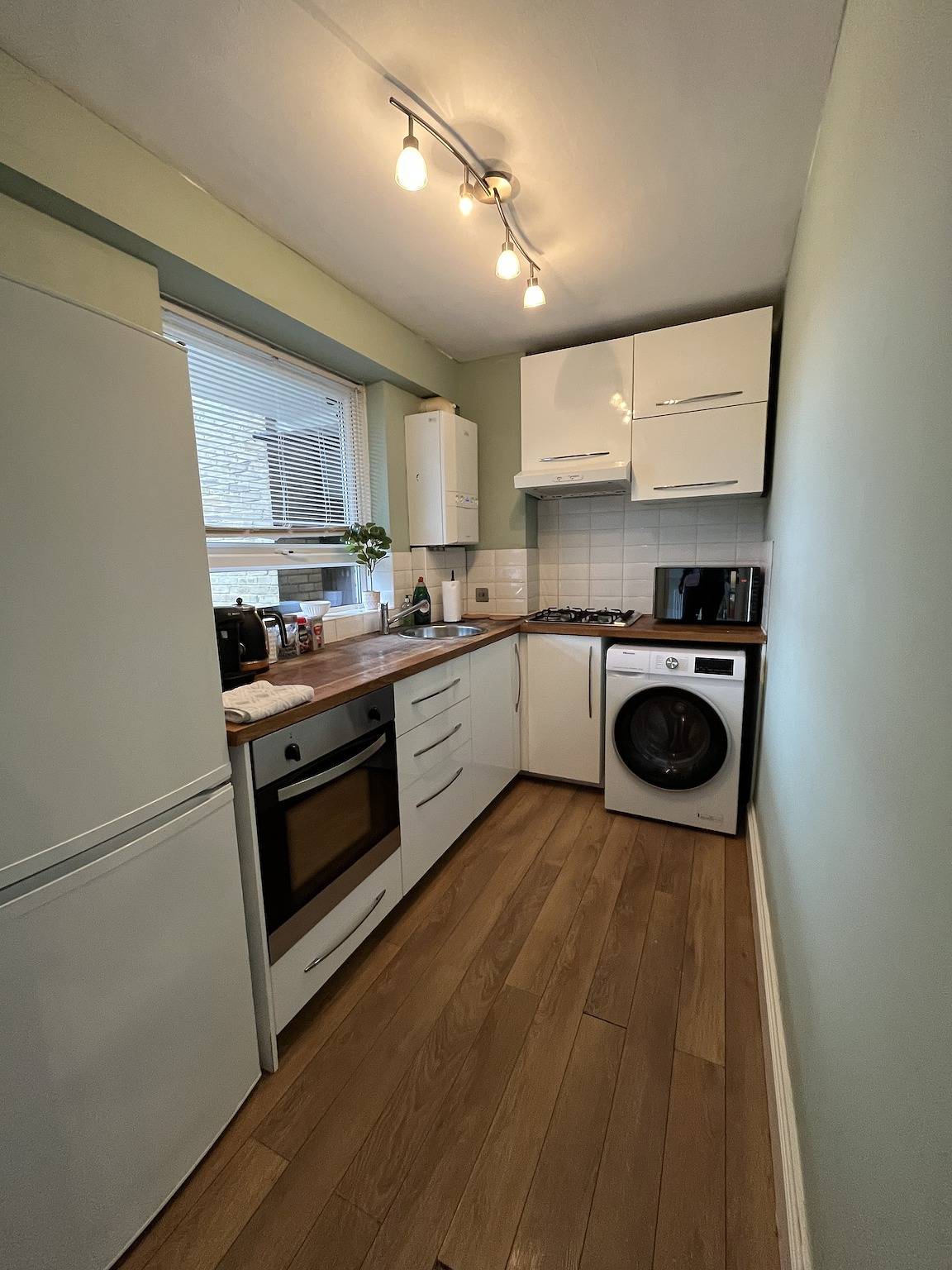 Entire vacation apartment, Charming Croydon Apartment Near Altyre Road in Croydon, London