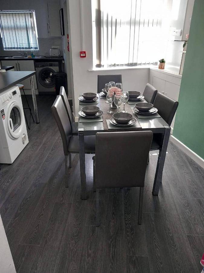 Maison d’hôte pour 2 personnes, avec jardin à Liverpool