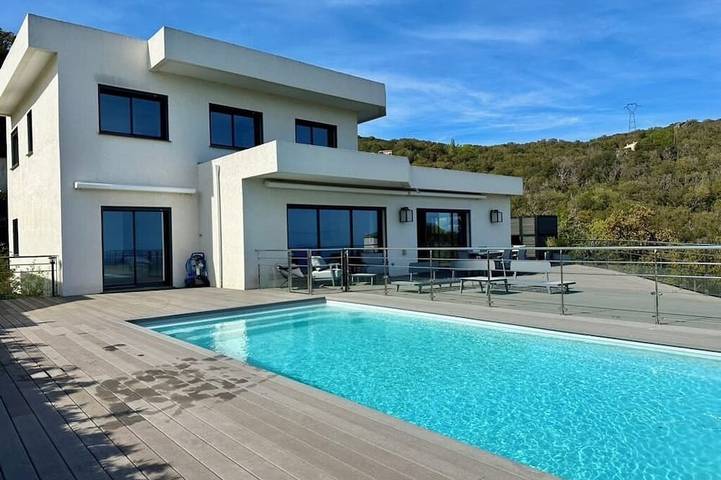 Villa pour 8 personnes à Bastia