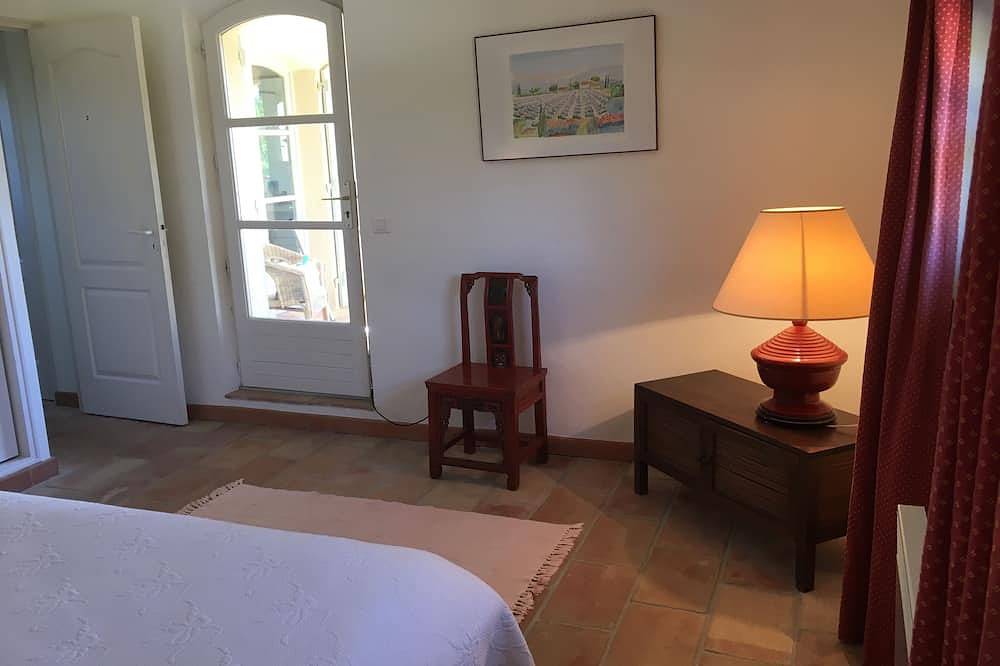 Villa provenzal con piscina privada y jardín vallado para 6 pers. in Montauroux, Region de Draguignan