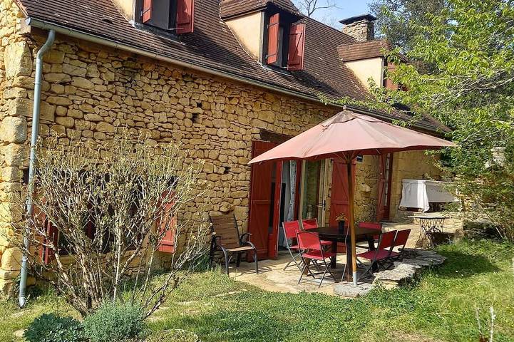 Location de vacances pour 6 personnes, avec piscine à Saint-Cirq-Madelon