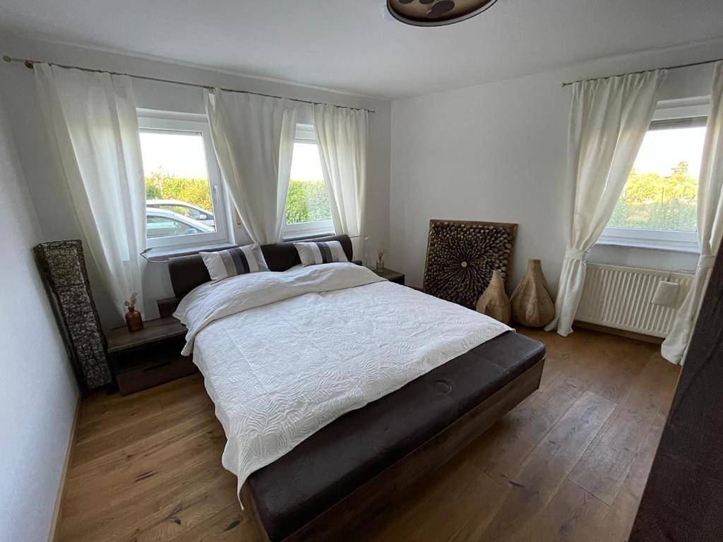 Ganze Wohnung, Ferienwohnung in Maikammer in Maikammer, Südliche Weinstraße