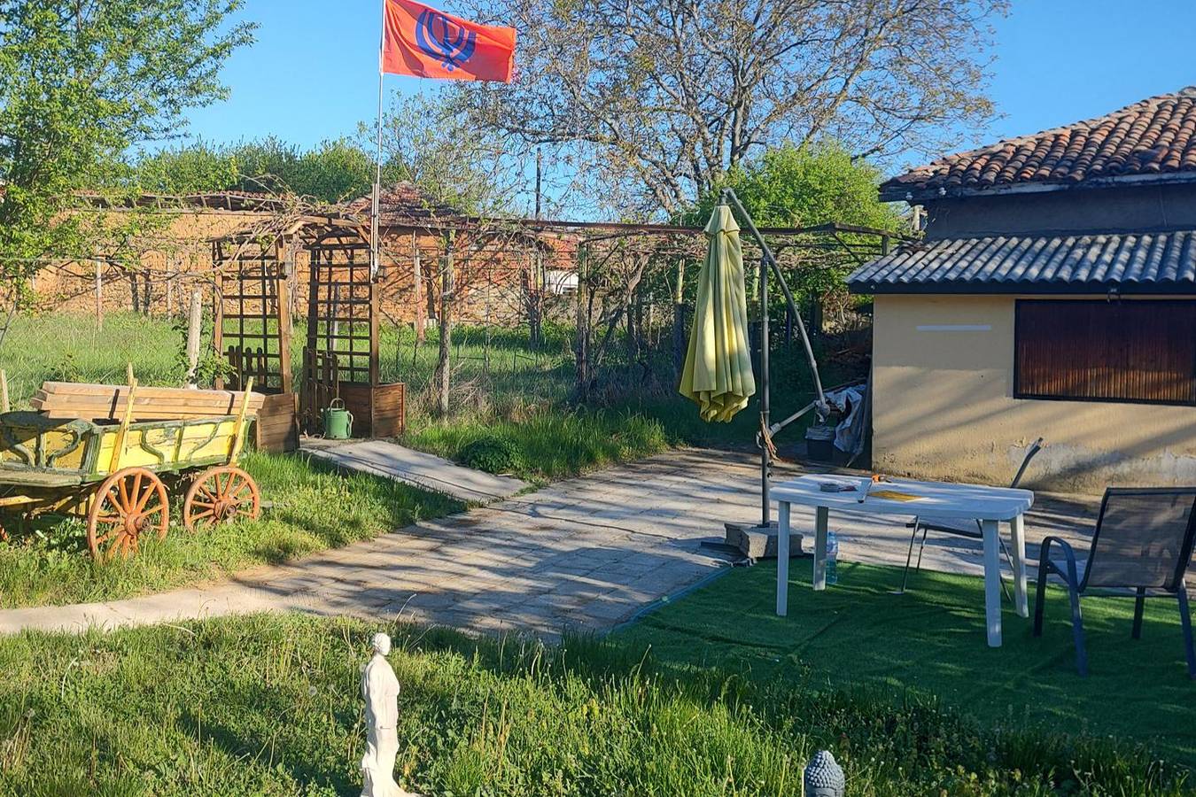 Ολόκληρο το διαμέρισμα διακοπών, 2 Bed Villa - Sleeps 7 - Private Garden - Parking in Βουλγαρία