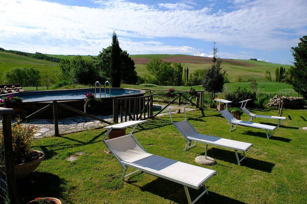 Chalet Independiente Con Piscina En El Corazón De Toscana in San Giovanni d'Asso, Montalcino