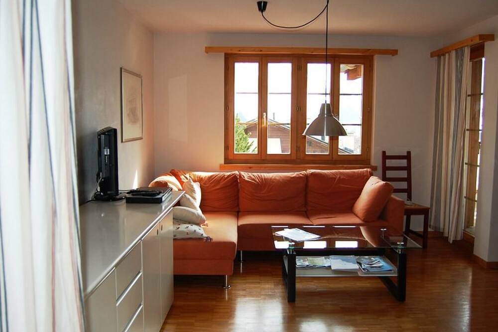 Ganze Wohnung, Londadusa Og, (Rueras/Sedrun), 178.01 in Tschamut, Tujetsch