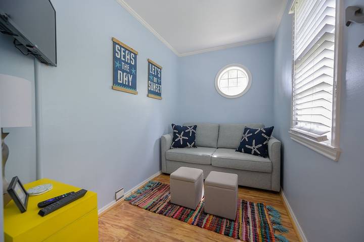 Vacation apartment for 4 people, with balcony and pool - 1