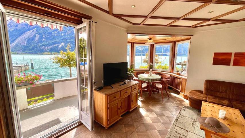 Gîte pour 7 personnes, avec vue sur le lac ainsi que jardin et vue à Brienz - 3