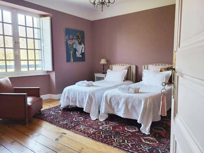 Location de vacances pour 3 personnes, avec piscine ainsi que jardin et vue à Jurançon - 2