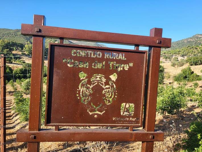 Casa rural para 8 personas, con Terraza y Jardín además de Piscina y Vistas al lago en Parque natural de Los Alcornocales