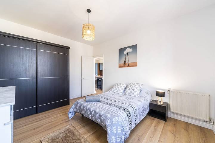 Ganze Wohnung, Le Liondor, superb apartment near park, station and town center in Montélimar, Nyons und Umgebung