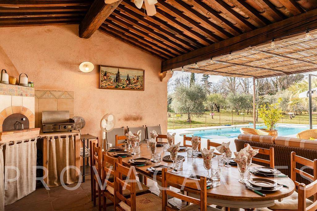 Holiday home on a large plot with a nice pool in Callian in Callian, Region de Draguignan