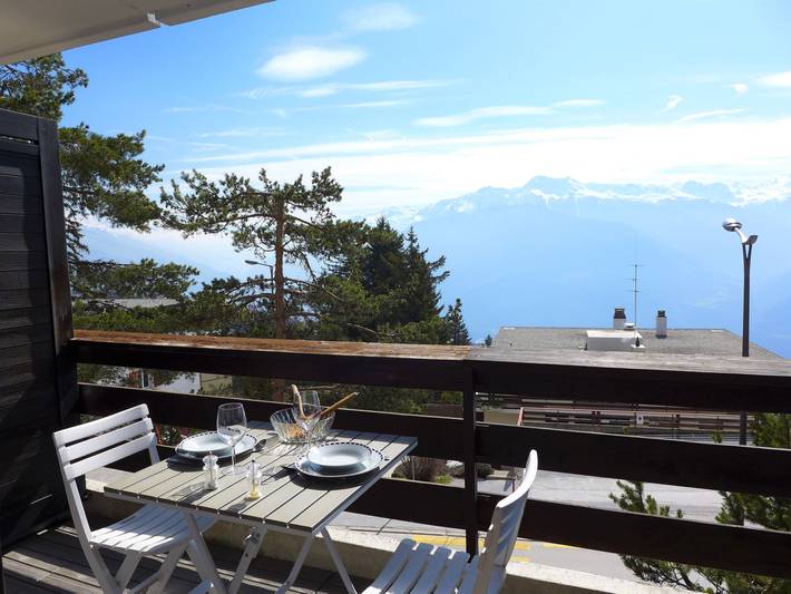 Location de vacances pour 2 personnes, avec Balcon et Sauna à Crans-Montana