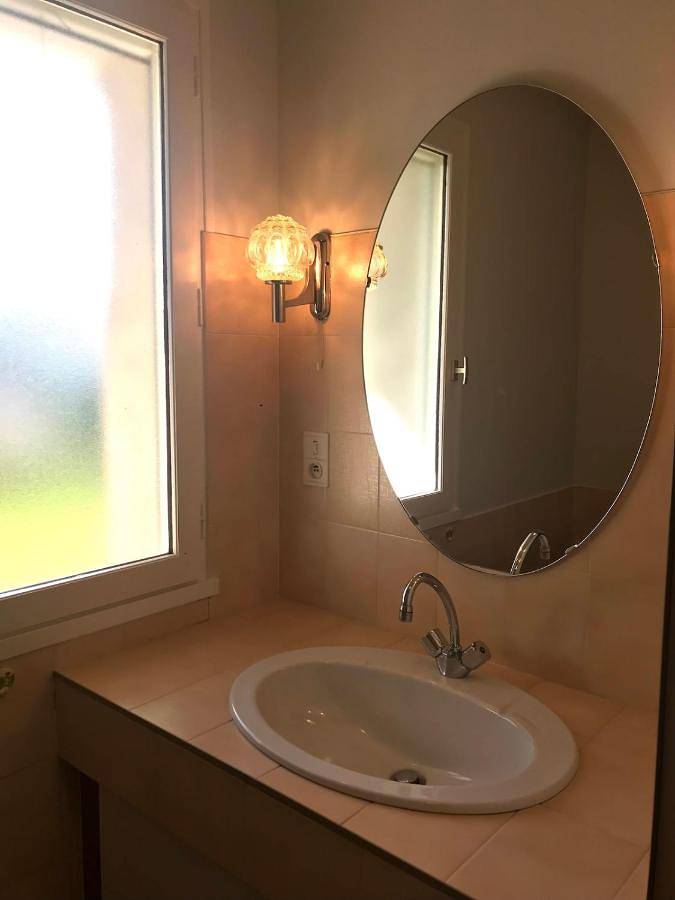 Location de vacances pour 6 personnes, avec jardin et vue à Meussia - 4