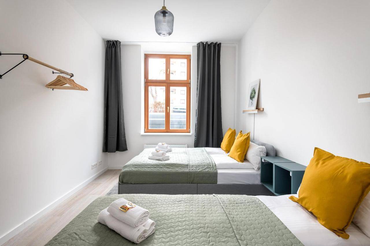 Ganze Wohnung, Two-Bedroom Apartment in Spandau, Berlin