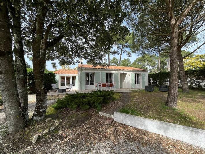 Location de vacances pour 6 personnes, avec terrasse dans Zoo La Palmyre