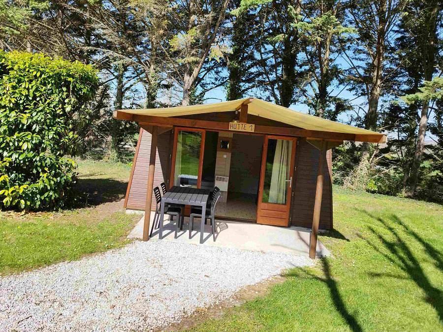Camping des Tourbières - Tente en toile et en bois 3 personnes - Hutte (Sans Sanitaires) in Vendoire, Périgord Vert