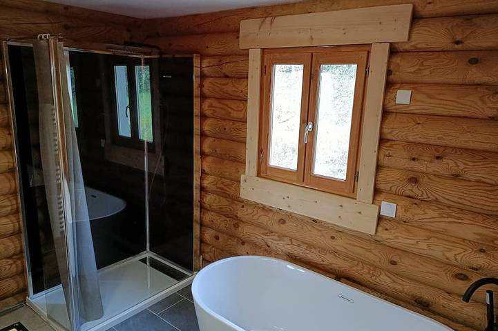 Chalet en fuste unique et atypique in Monbahus, Région de Villeneuve-sur-Lot