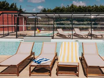 Mobil home pour 4 personnes, avec bassin pour enfant, animaux acceptés à Pleumeur-Bodou