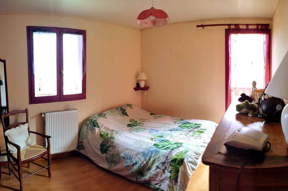 Maison Individuelle Dans Lotissement Calme. Pour 5 Personnes 3 Chambres 110m in Châteauroux-les-Alpes, Nationalpark Écrins