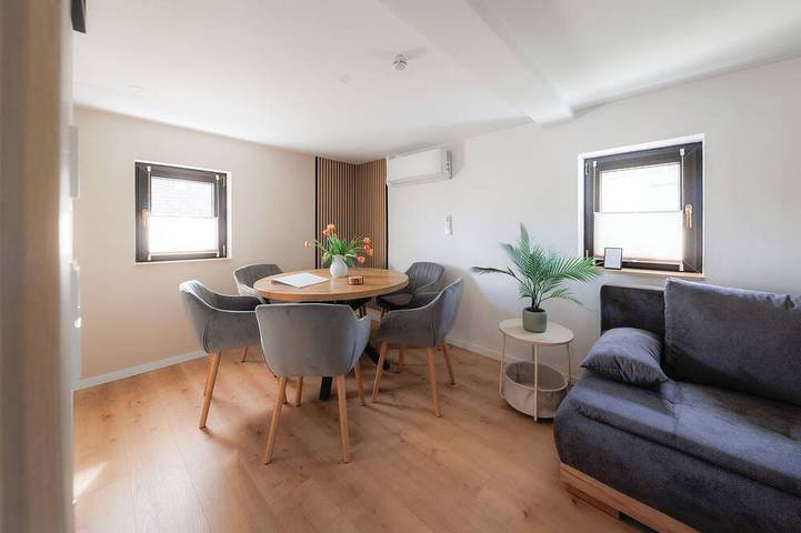 Ferienwohnung für 6 Personen, mit Terrasse und Garten