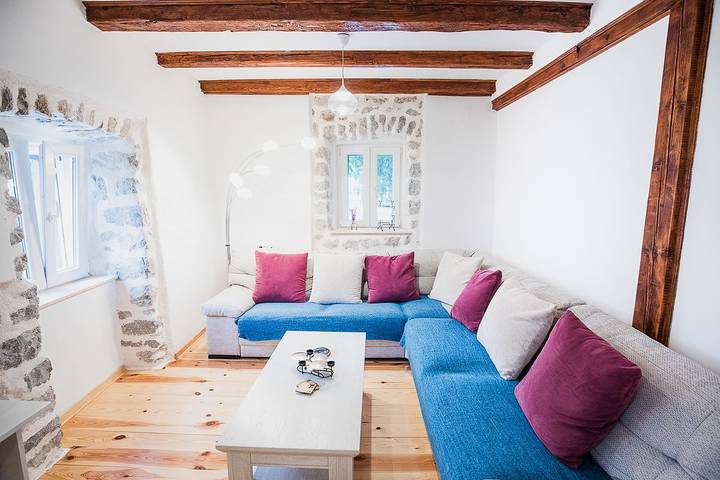 Villa für 10 Personen, mit Garten und Terrasse in Montenegro - 3