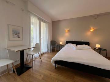 Gîte pour 2 personnes, avec terrasse, animaux acceptés dans Lac d'Uby