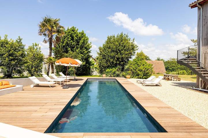 Gîte pour 10 personnes, avec jardin ainsi que sauna et balcon dans Plage de Mayarco