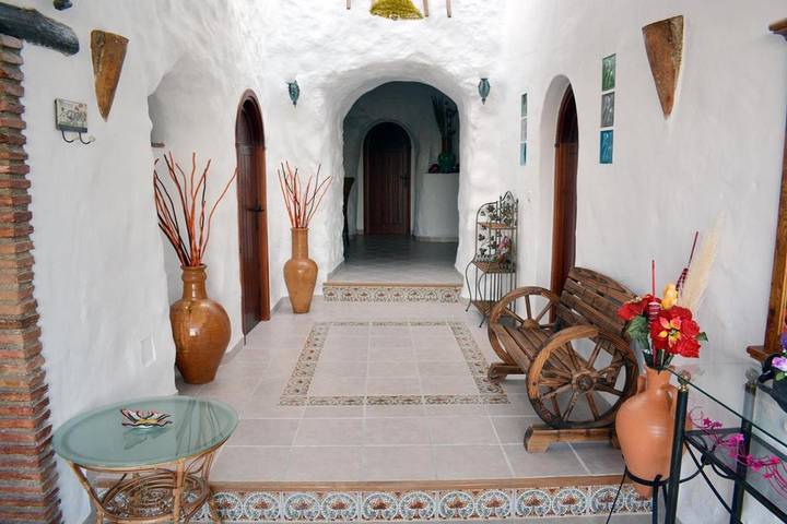 Casa rural para 8 personas, con piscina además de vistas y jardín, Se admiten mascotas en Sierra de Cazorla