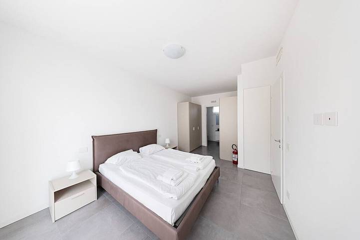 Villa für 8 Personen, mit Balkon und Garten, mit Haustier in Sirmione - 2