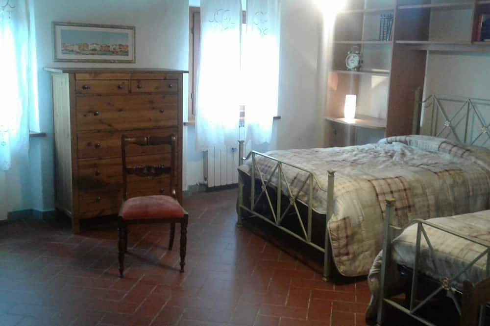Ganze Wohnung, Schöne Wohnung in einem mittelalterlichen Weiler in Cerreto Guidi, Florenz Provinz